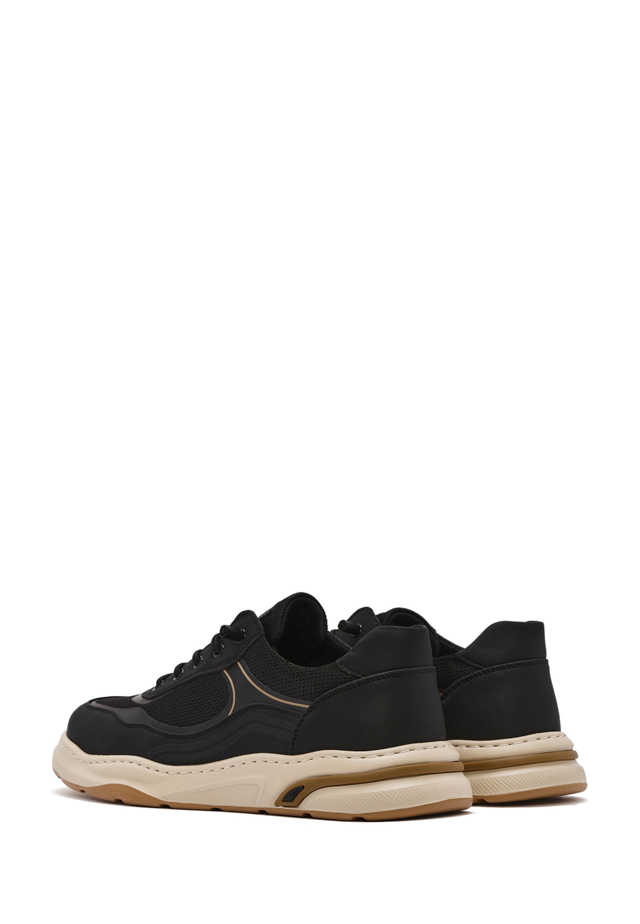 Sneaker bassa di Derimod in nero