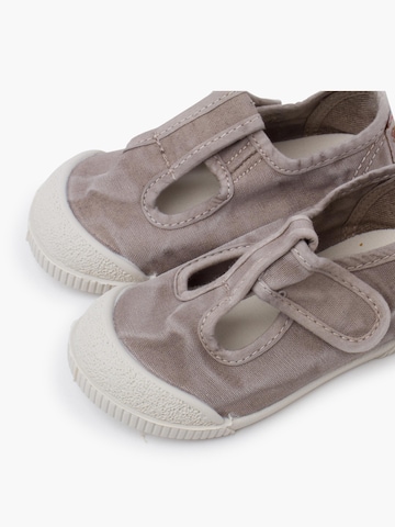 Pisamonas First-Step Shoes in Grey
