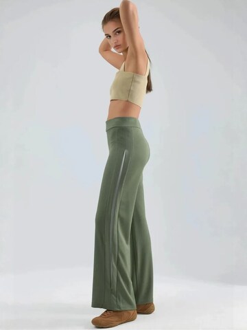 Lady Bersan Trousers 'Jogginghose' in Green