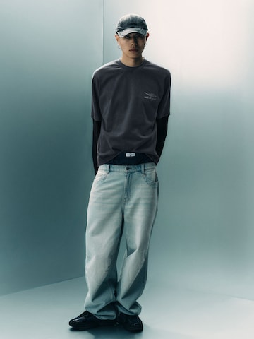 Bershka Shirt in Zwart: voorkant