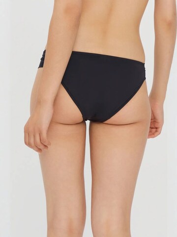 Penti Bikini nadrágok - fekete