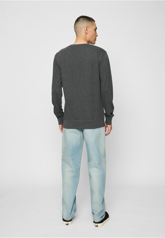 MT Men Sweatshirt in Grey