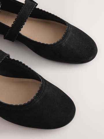 Next Nauhaballerina 'Forever Comfort' värissä musta
