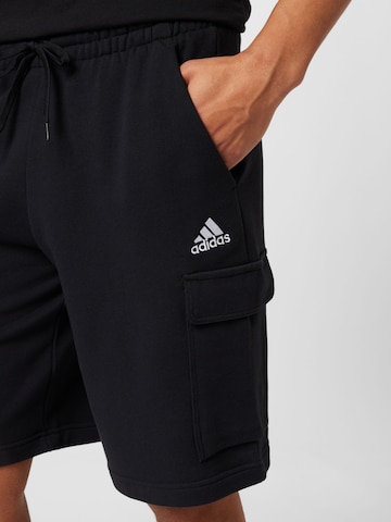 ADIDAS SPORTSWEAR - Regular Calças de desporto 'Essentials' em preto