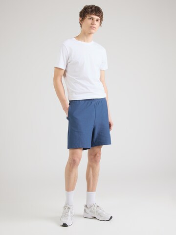 Regular Pantaloni de la Calvin Klein Jeans pe albastru