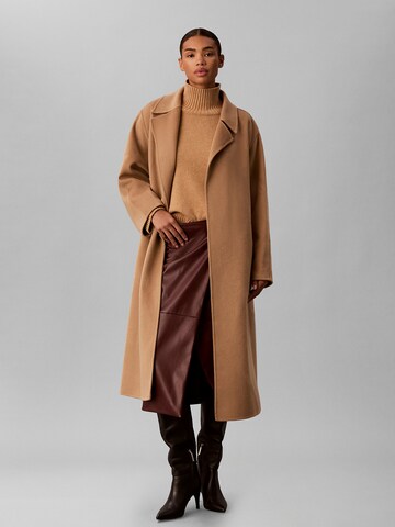 Calvin Klein Between-season jacket in Brown