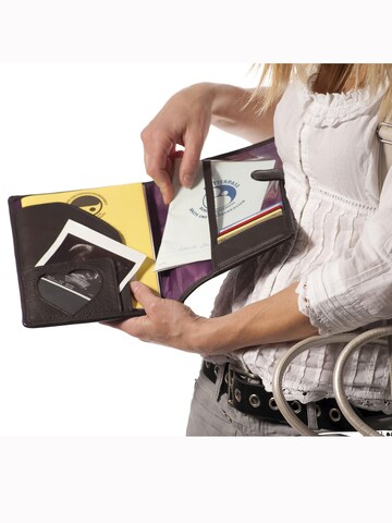 petit amour Document Bag 'LEONA' in Black