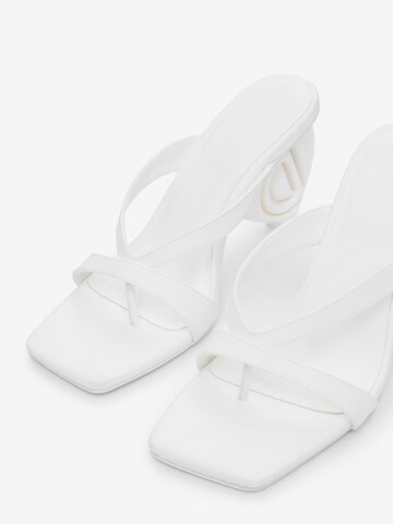 Desigual Teenslipper 'Heart' in Wit