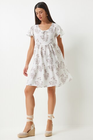 Happiness İstanbul Лятна рокля в бяло