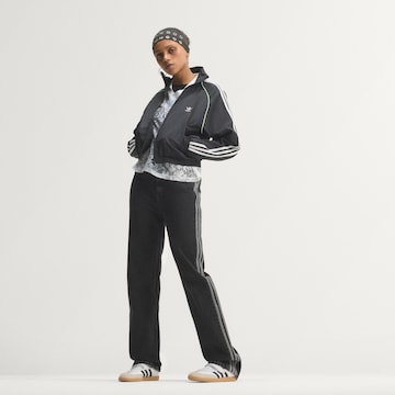 juoda ADIDAS ORIGINALS Standartinis Džinsai 'Firebird'