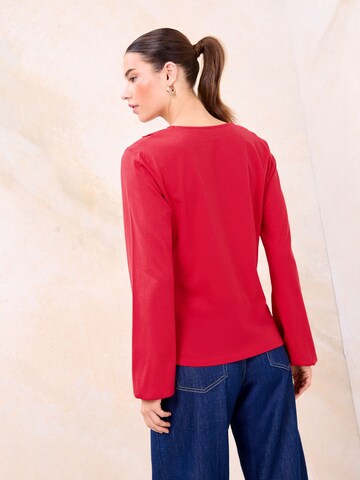 Lipsy Футболка в Красный