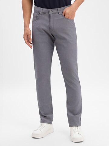 bugatti Regular Hose 'Noan' in Grau: Vorderseite