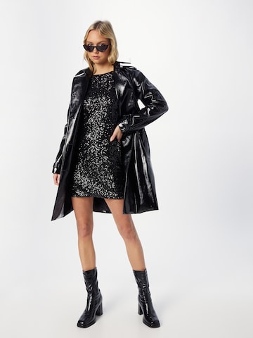 Robe de cocktail NA-KD en noir