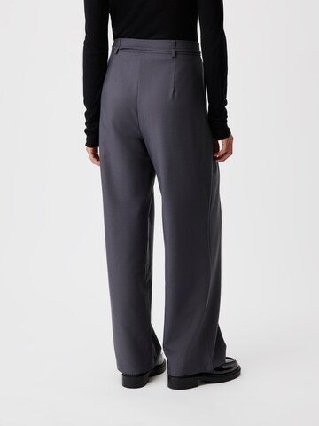 LeGer by Lena Gercke Loosefit Παντελόνι πλισέ 'Aurelie' σε γκρι