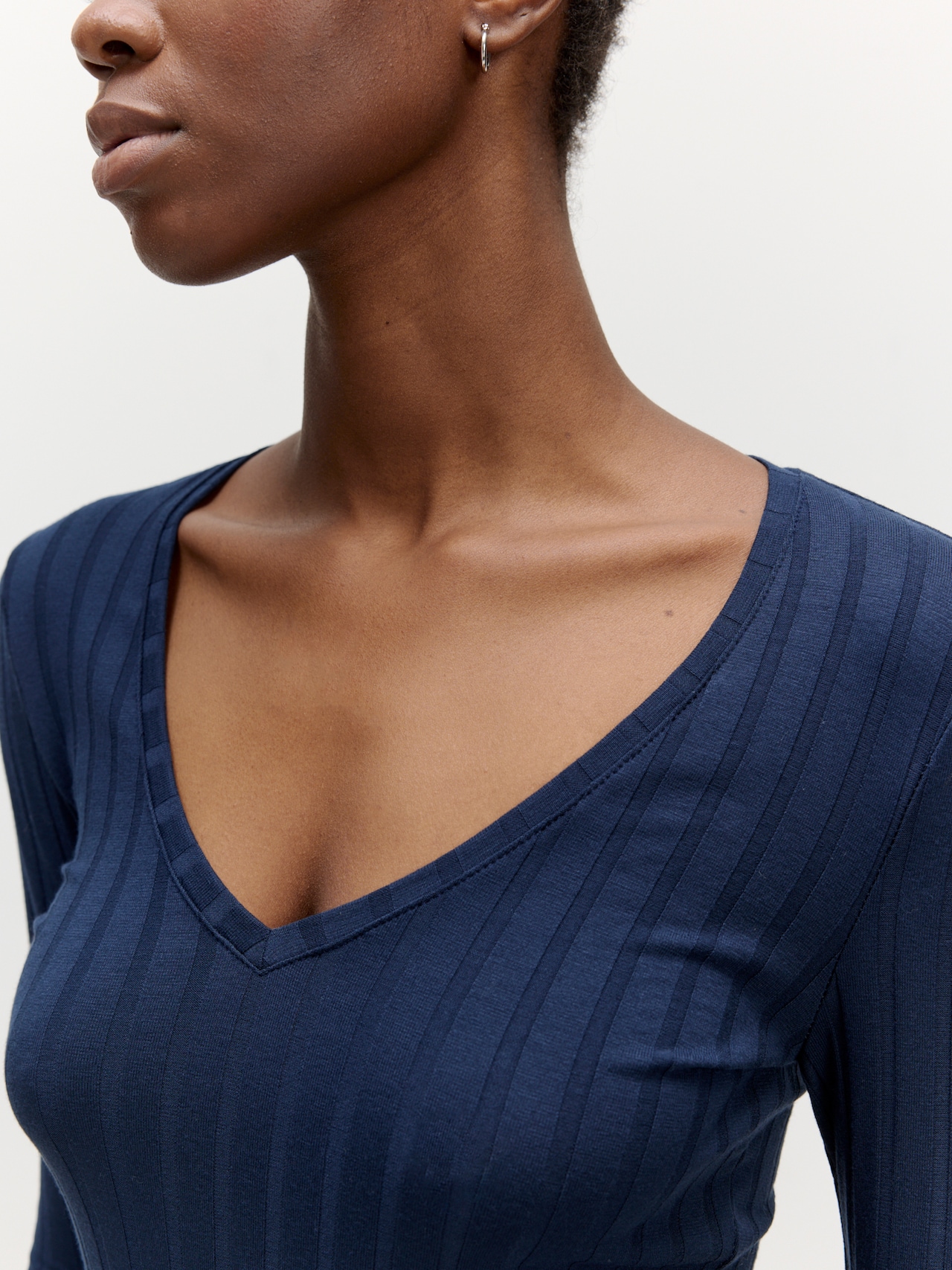 EDITED Camiseta 'Elin' azul