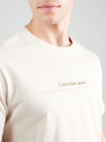 Calvin Klein Jeans Футболка в Серый
