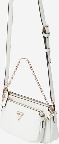 Pochette 'Noelle' GUESS en blanc