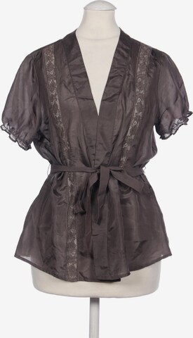 Velvet by Graham & Spencer Blouse & Tunic in S in Grey: front