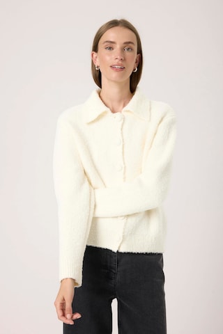 SOAKED IN LUXURY Knit cardigan 'SLSelene' in White: front