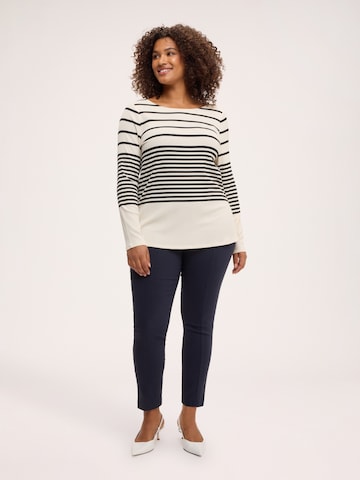 Coupe slim Pantalon Fiorella Rubino en bleu