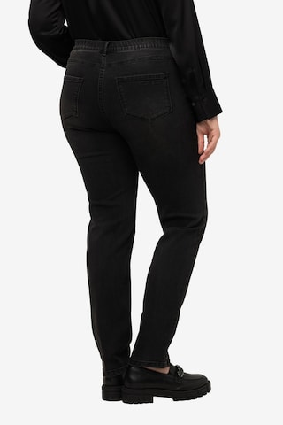 Ulla Popken Regular Jeans in Black