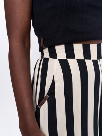 Blue Shadow Wide leg Pants in Black