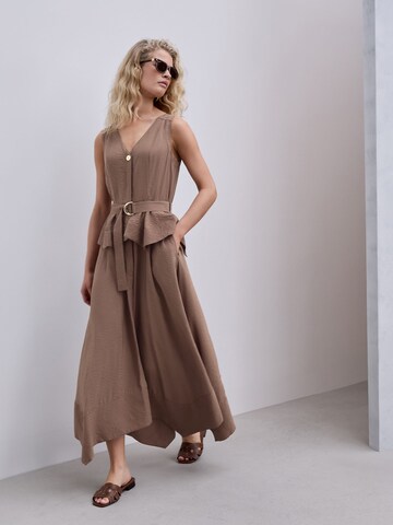 Next Kleid in Braun