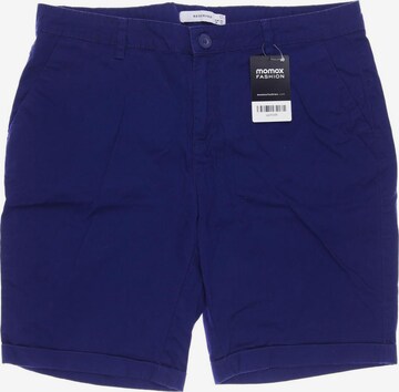 Reserved Shorts in L in Blue: front