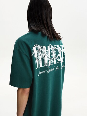 Bershka T-Shirt in Grün