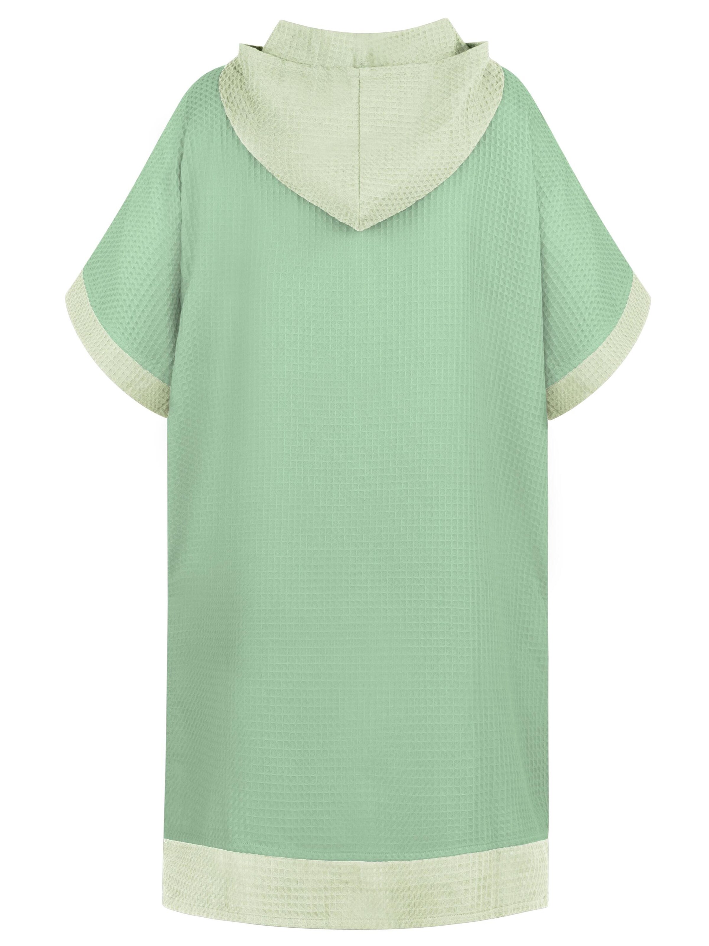 normani Badjas lang  in Groen