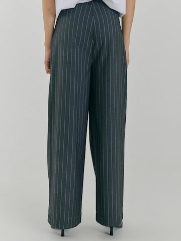 regular Pantaloni di NORR in verde