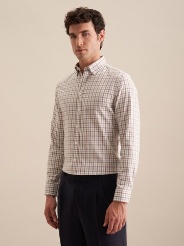 SEIDENSTICKER Regular fit Business shirt in Beige: front