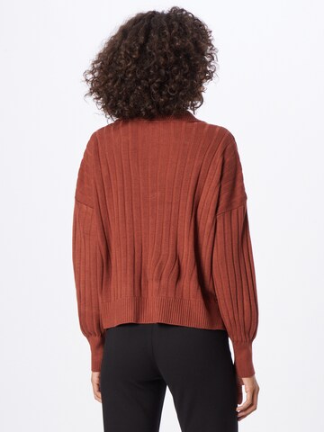 Pull-over 'New Tessa' ONLY en rouge