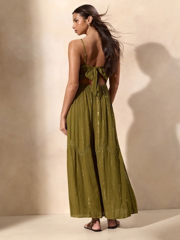 Lipsy Kleid in Grün