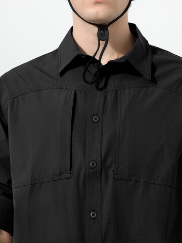 Youthup Comfort fit Button Up Shirt in Black