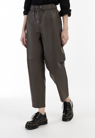 DreiMaster Vintage Loosefit Broek in Bruin: voorkant