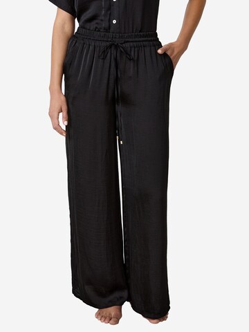 Pantaloncini da pigiama di ETAM in nero: frontale