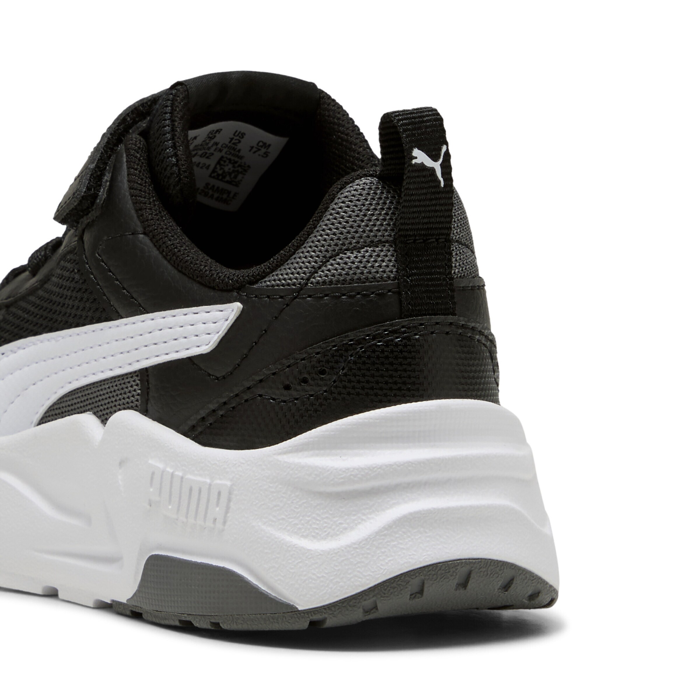 PUMA Sportschoen in Zwart