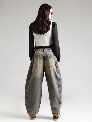 ADIDAS ORIGINALS Vat Jeans in Beige