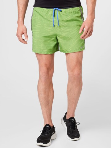 Regular Pantalon de sport 'Move to Zero' NIKE en vert : devant