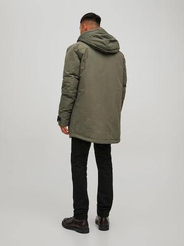 Parka de iarnă 'DAMON' de la JACK & JONES pe verde