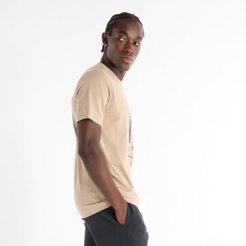 T-Shirt 'Essentials' new balance en beige : devant