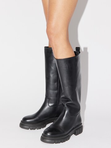 LeGer by Lena Gercke Boots 'Caja' in Black