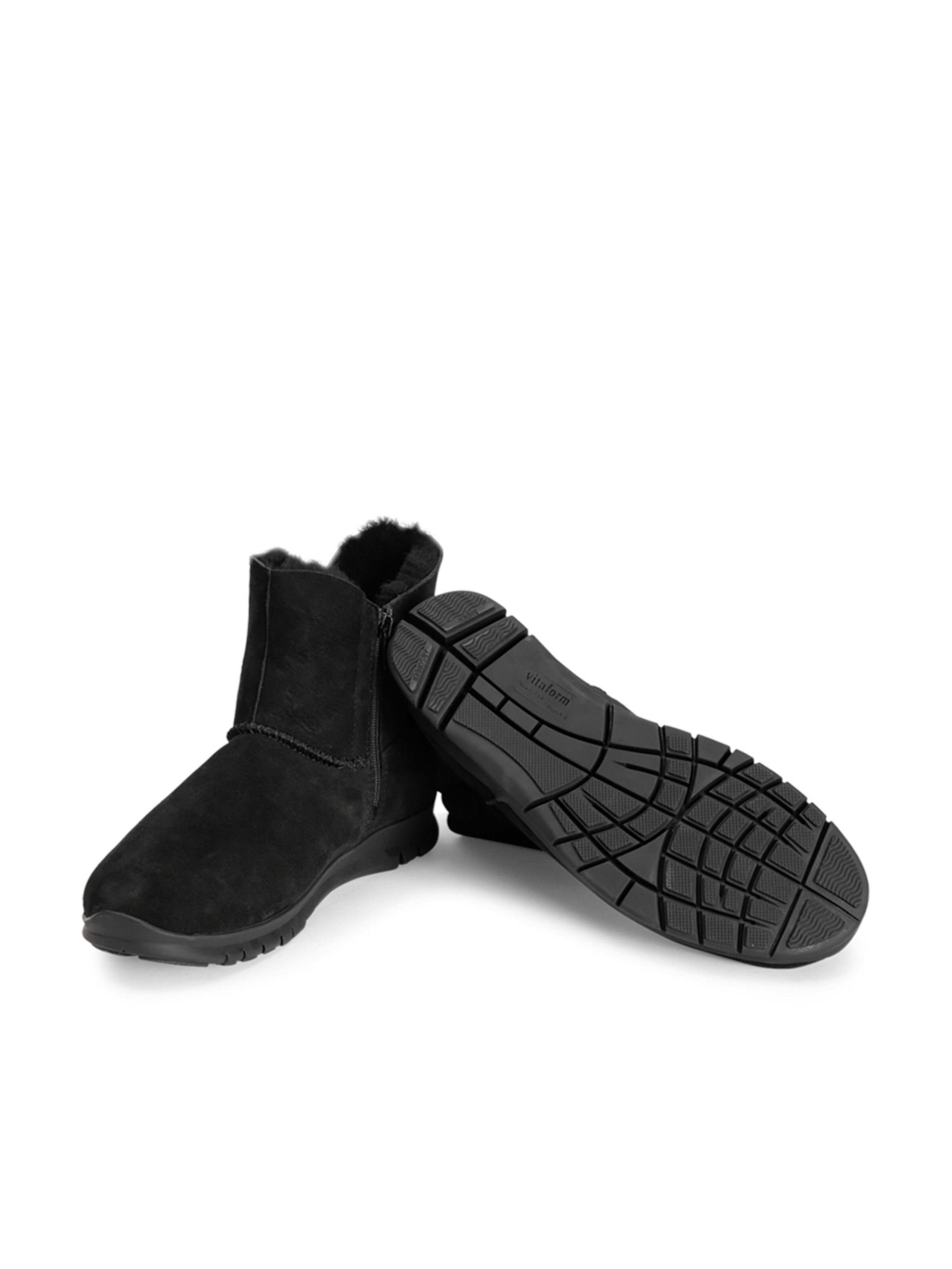 VITAFORM Boots in Black