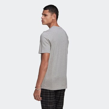 ADIDAS ORIGINALS Shirt in Grey