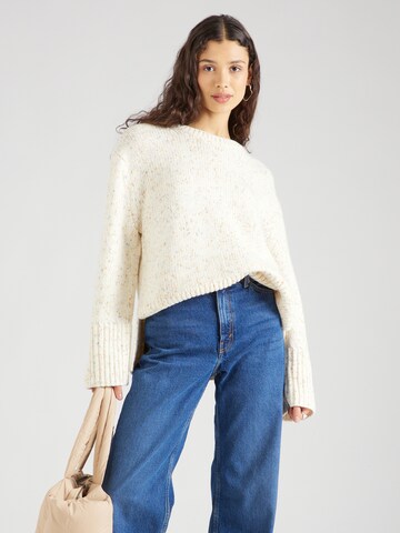 GAP Sweater in Beige