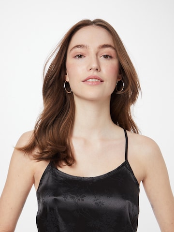 NÜMPH Top 'KORINNE' in Black