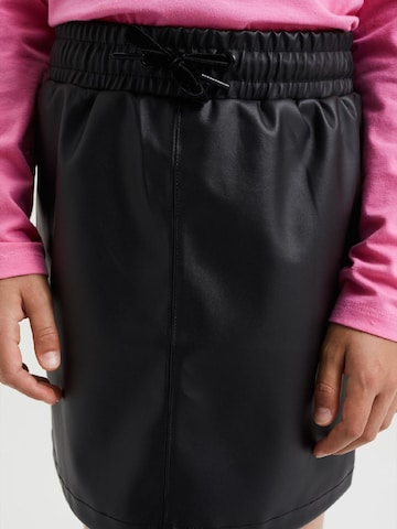 WE Fashion Skirt in Black