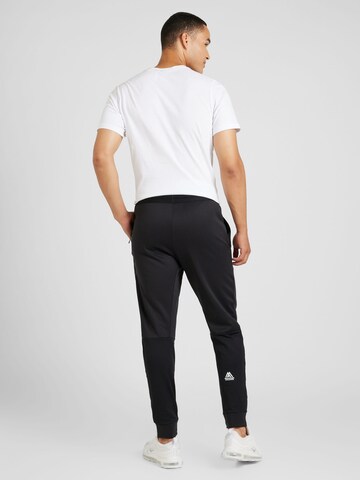 THE NORTH FACE Tapered Outdoor trousers in Black