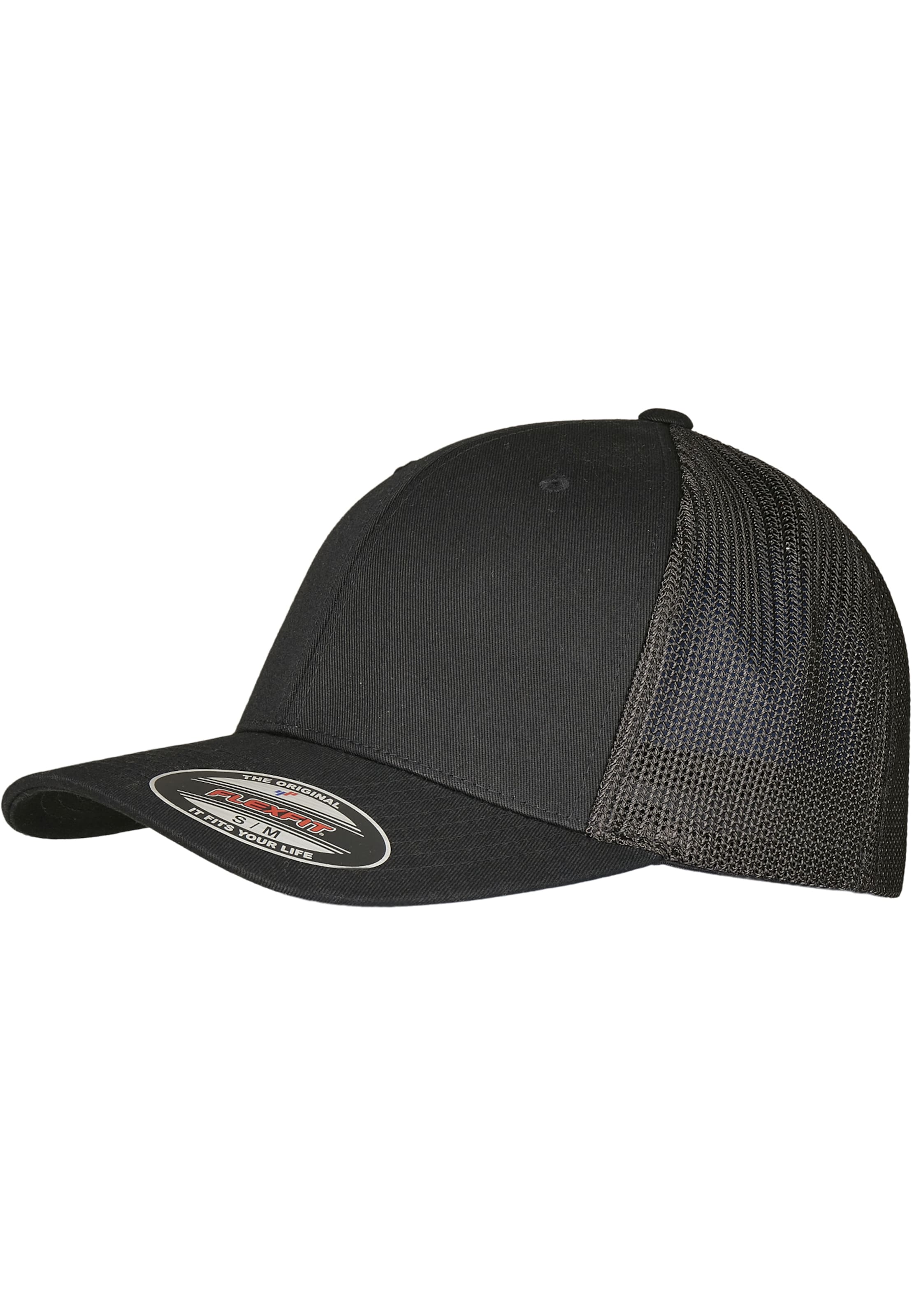 Casquette Flexfit en noir : devant